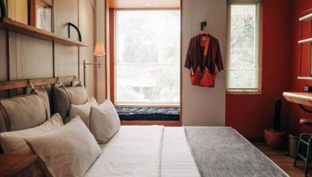 The House Tour Middletown Hotel Bandung Exterior photo